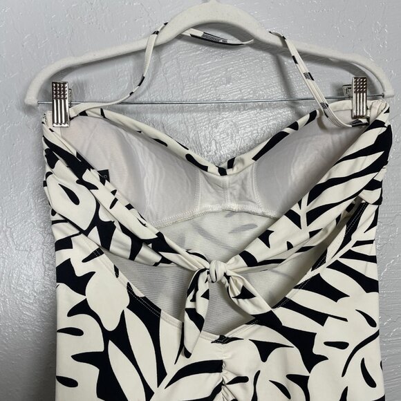 Carmen Marc Valvo Women 14 Black White Floral One Piece Swimsuit Halter Tie Back - Picture 7 of 8